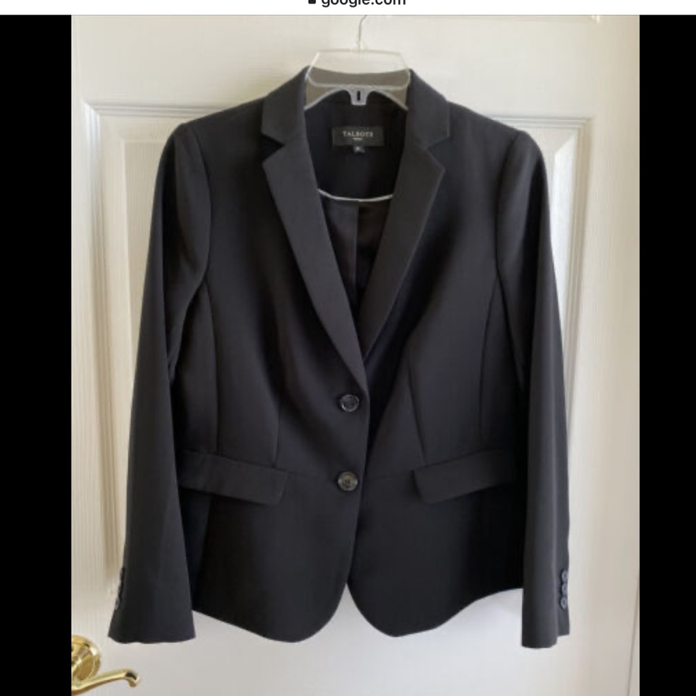 Talbots black crepe business suit jacket with 2 pockets